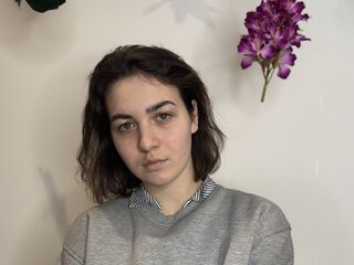 naked girl with webcam fingering JoneSalem