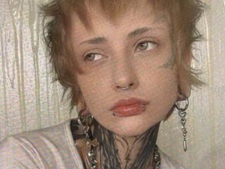 dirty cam picture JulianeVerdier