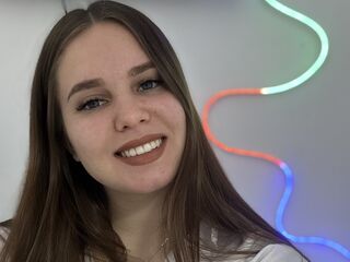 free web cam chat KeiraAsti