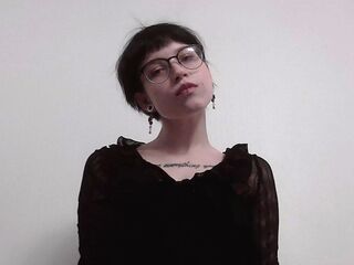 camgirl chat room KeithaBuscemi