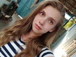 adult chat KeniaBurklow