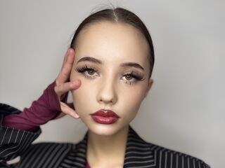 camslut naked KileyConstantin