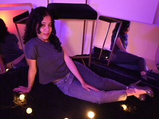 free live chat KyaraLux