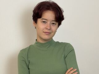 nude webcamgirl LanKudron
