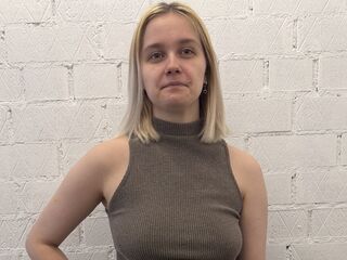 webcam girl LatrishaSoprych