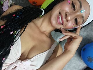 naked cam girl picture LauSanders