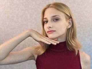 fingering cam whore LaurettaBranford