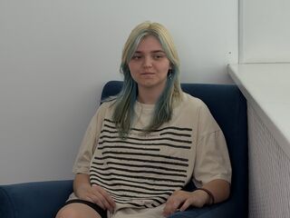free live camsex LauriMagnie