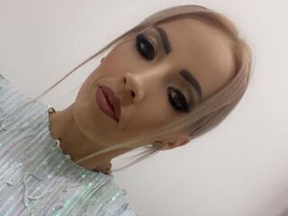 chatroom webcam photo LillySun