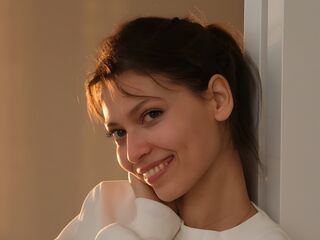 naked LivelyLaurie