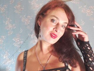 girl fingering bald pussy LucianaLuxe