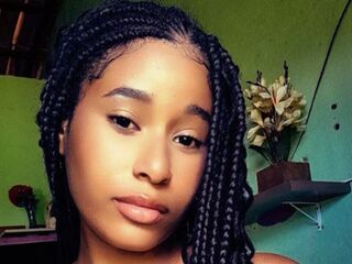 spy web cam LuiseHuebsch