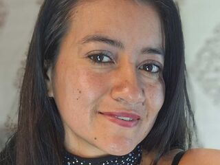 masturbating webcamgirl MariaSilvers