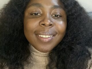 camwhore spreading pussy MayaBrownn