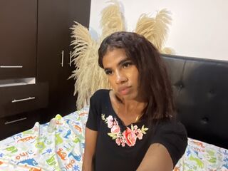hot webcam photo MejiaBri