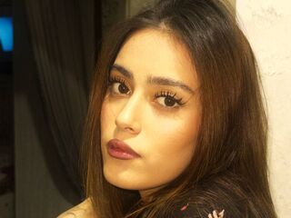 camslut topless MelanyDaviau