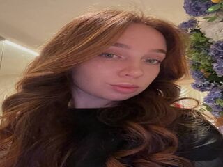 sex show online MiaIvory