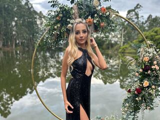 camgirl playing with sextoy MiaKolosova