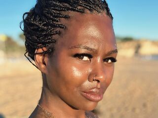 hardcore live show MilkyMarie