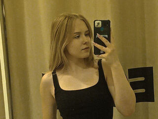 free webcam chat room MolliMcDaniel