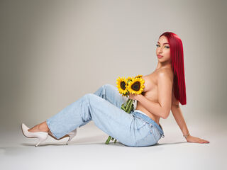 hot chatroom MonserratGill