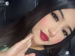 cam strip tease NaharaGraces