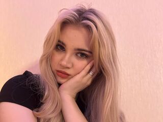 topless webcam girl NakitaLorette