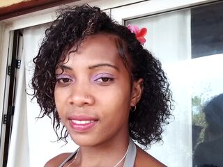 beautiful camgirl NardahBoston