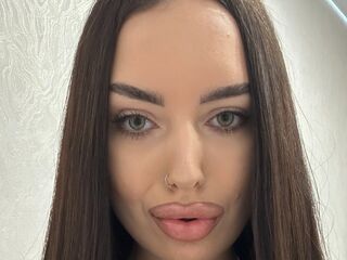 camgirl showing pussy NeryRockhill