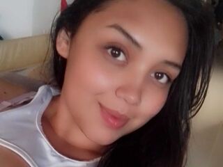 camgirl playing with vibrator NickyPalmer