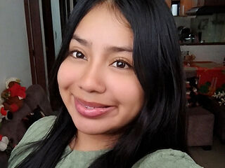 cam chat room NoaBaker