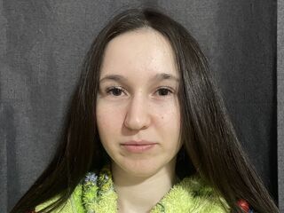 fingering girl chat NorahRosati