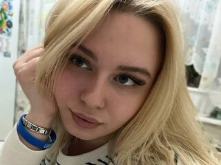 camgirl playing with sextoy OdiliaHewell