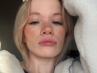 adult webcam chat room RenitaKoo