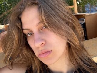 live teaser webcam RhiannonLinko