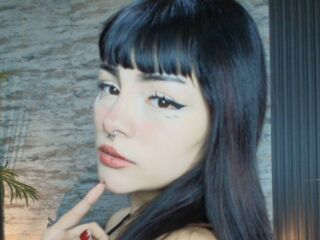 camgirl playing with vibrator SakuraRapper