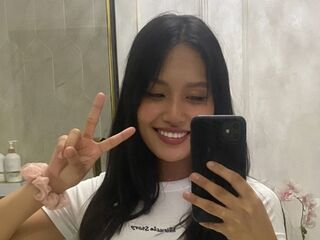 topless girl SelenaMulvehill