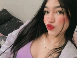 camgirl masturbating SharitGomez