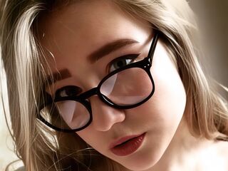 hot camslut SilviaGoffin