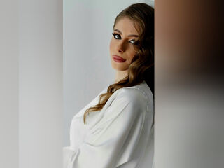 cam slut chat room SofiaVose