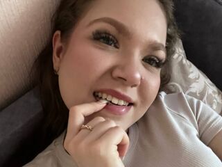 naked girl with live cam SophieVale