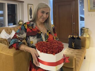 masturbating camgirl StacyManalo