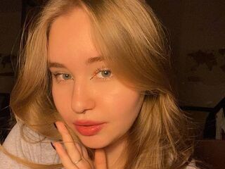 masturbating cam girl SusanLee