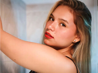 webcam chat room SusieJohns