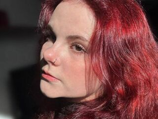 nude webcamgirl TomikoGeren