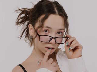 fingering cam whore TrixieMorgan