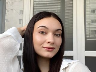 camwhore fingering pussy VictoriaDrapkin