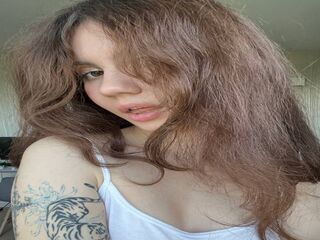 masturbating girl WilliamSith