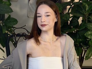 camwhore spreading pussy WynonaBarrigan