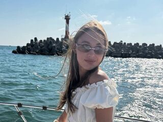 camgirl live YaekoBrowers